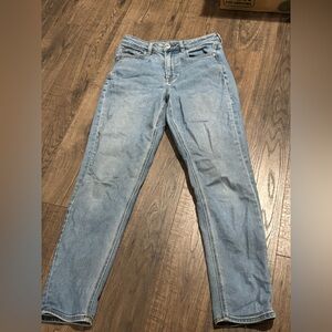 American Eagle Outfitters Light Blue Skinny Jeans
